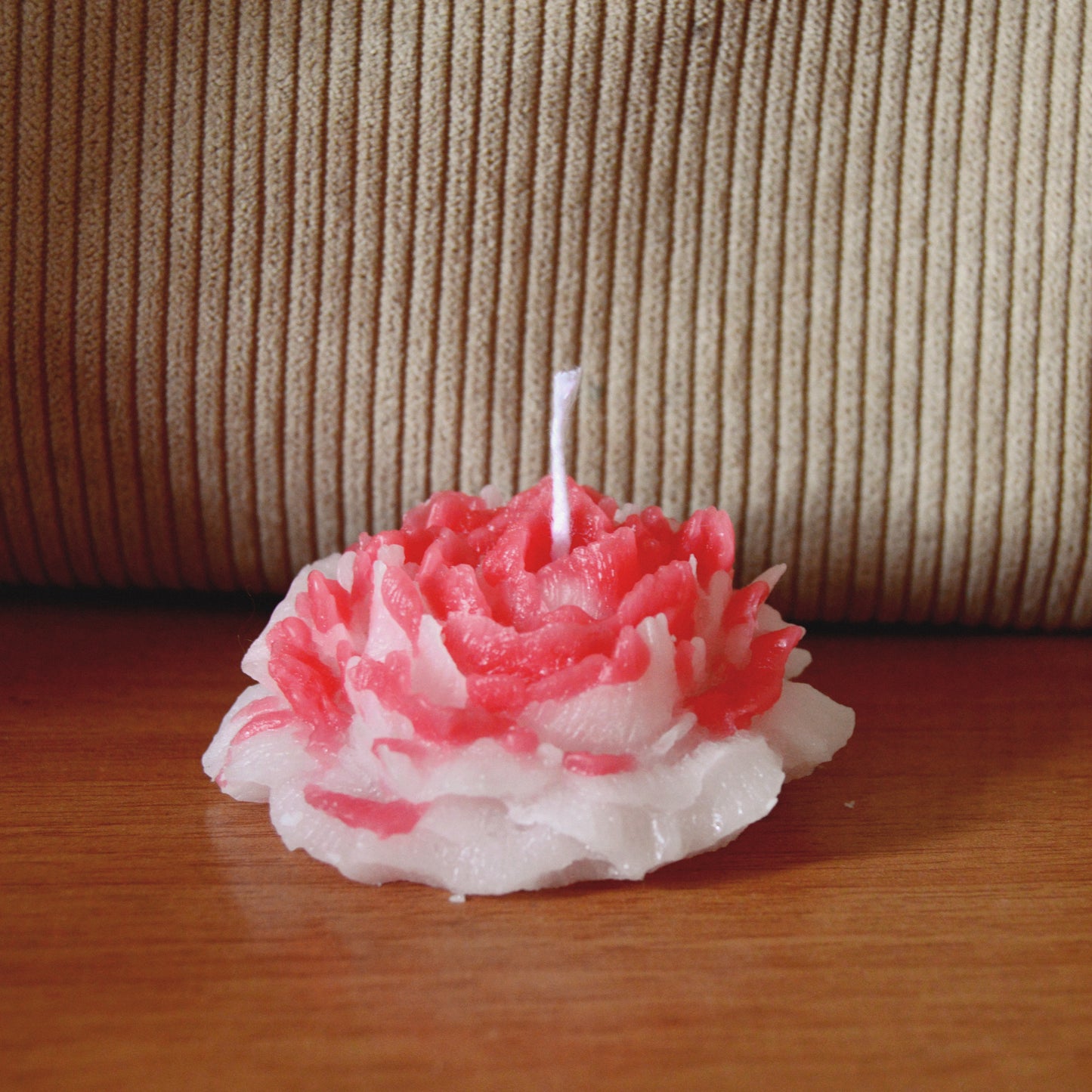 Vela Decorativa - "Camelia Sangre"