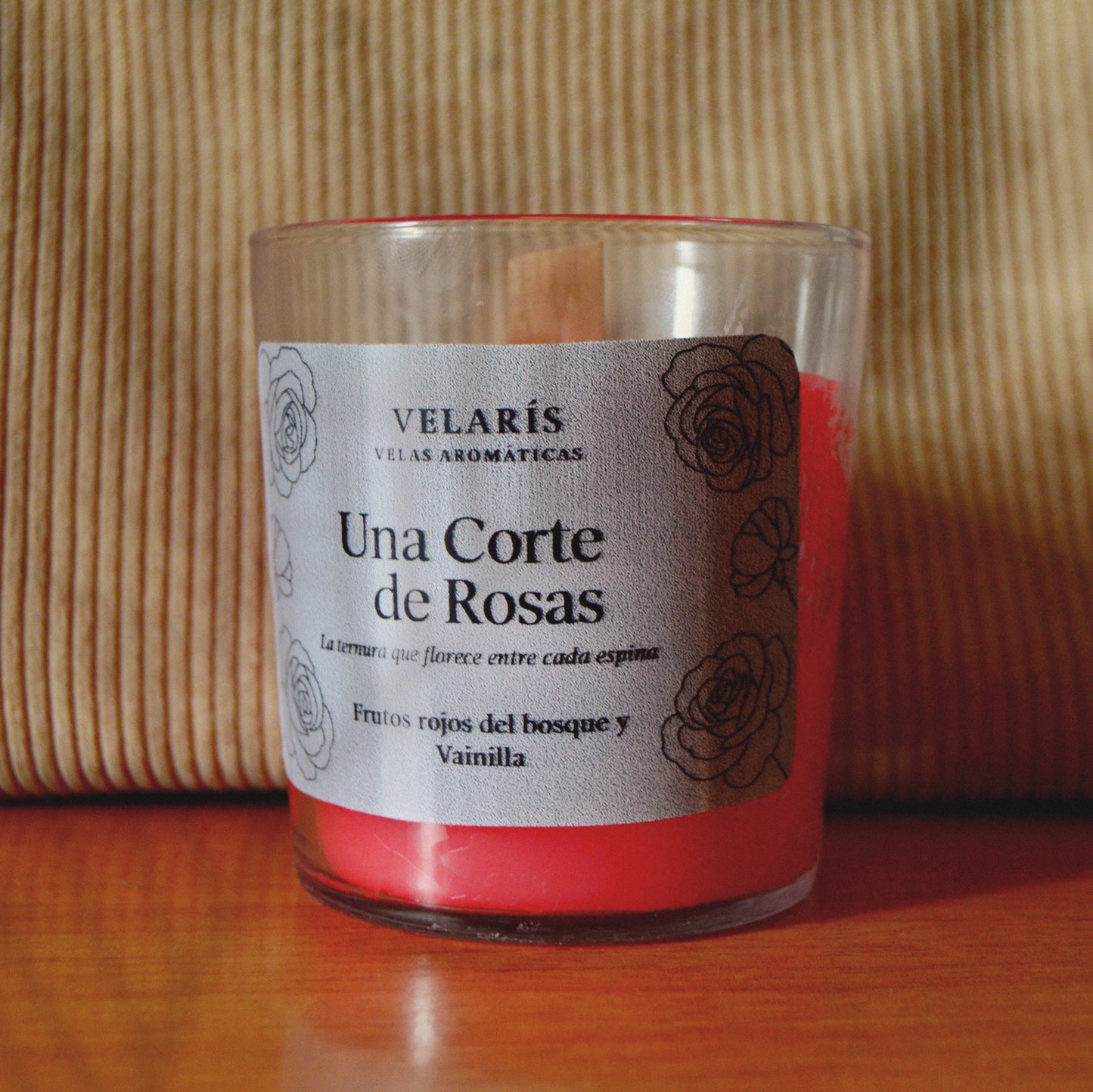 Vela Color - "Una Corte de Rosas"