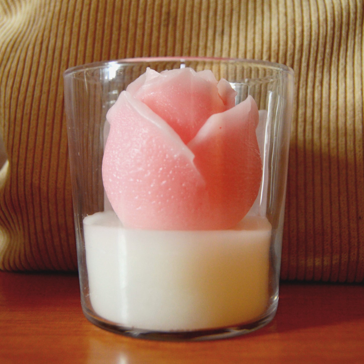 Vela Velaris - "Susurro de Rosas"